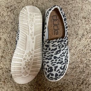 US Size 9 women’s Hey Dude animal printed grey and black shoes
